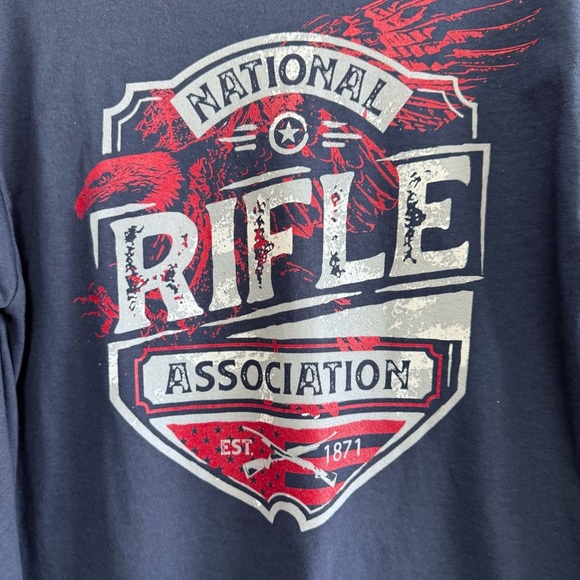 🎄 5/$25 NRA Rifle Graphic Navy Blue T-Shirt - Picture 5 of 5